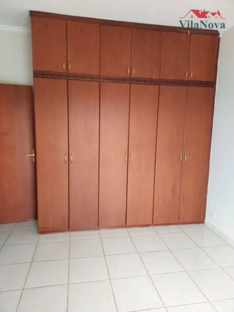Casa, 3 quartos, 213 m² - Foto 2