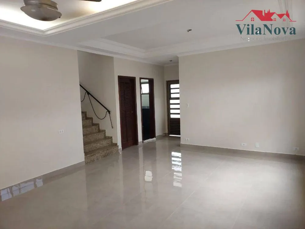 Casa, 3 quartos, 213 m² - Foto 4
