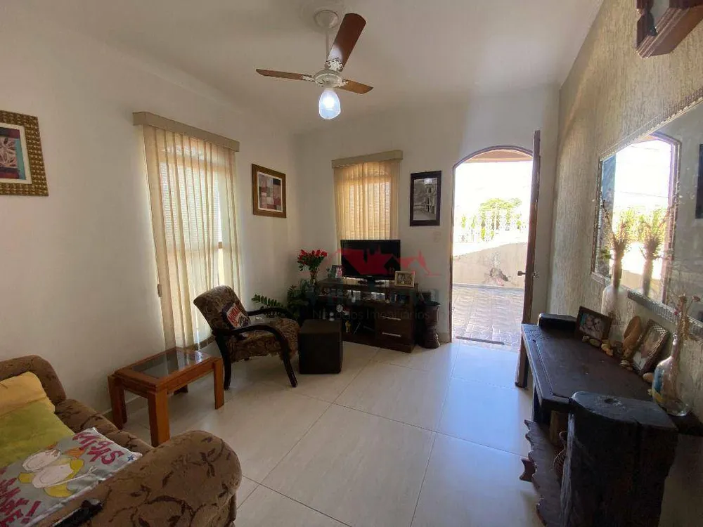 Casa, 3 quartos, 163 m² - Foto 3
