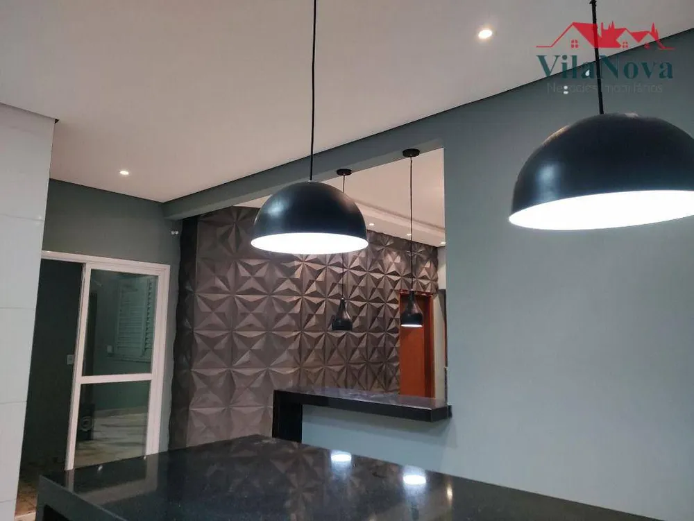 Casa, 3 quartos, 212 m² - Foto 1