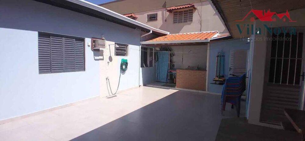 Casa à venda com 3 quartos, 157m² - Foto 2