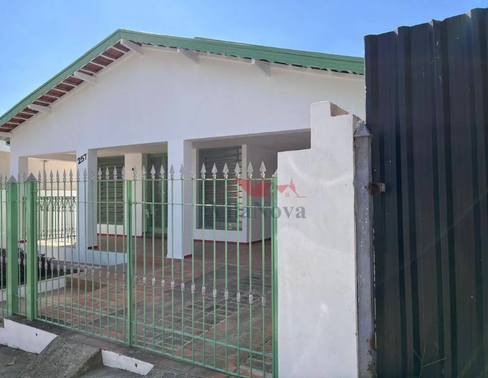 Casa, 2 quartos, 370 m² - Foto 1