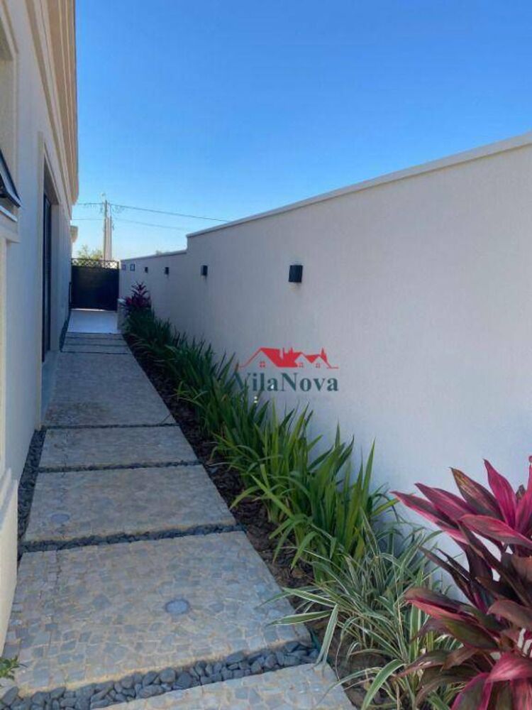 Casa de Condomínio à venda com 4 quartos, 418m² - Foto 2