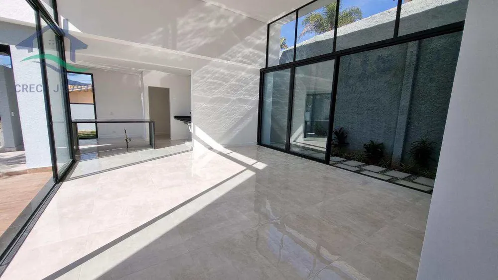 Casa, 3 quartos, 235 m² - Foto 4
