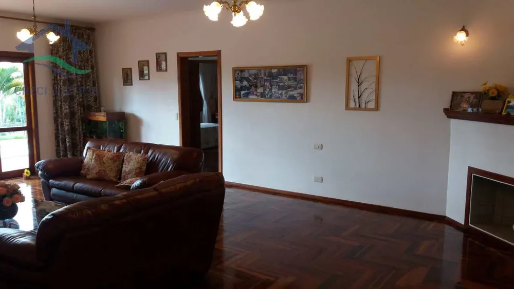 Chácara, 3 quartos, 1100 m² - Foto 2