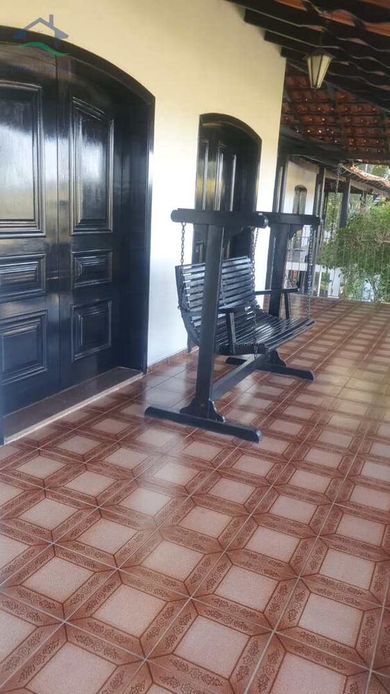 Chácara à venda com 3 quartos, 269m² - Foto 35