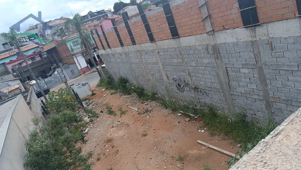 Loteamento e Condomínio, 200 m² - Foto 1