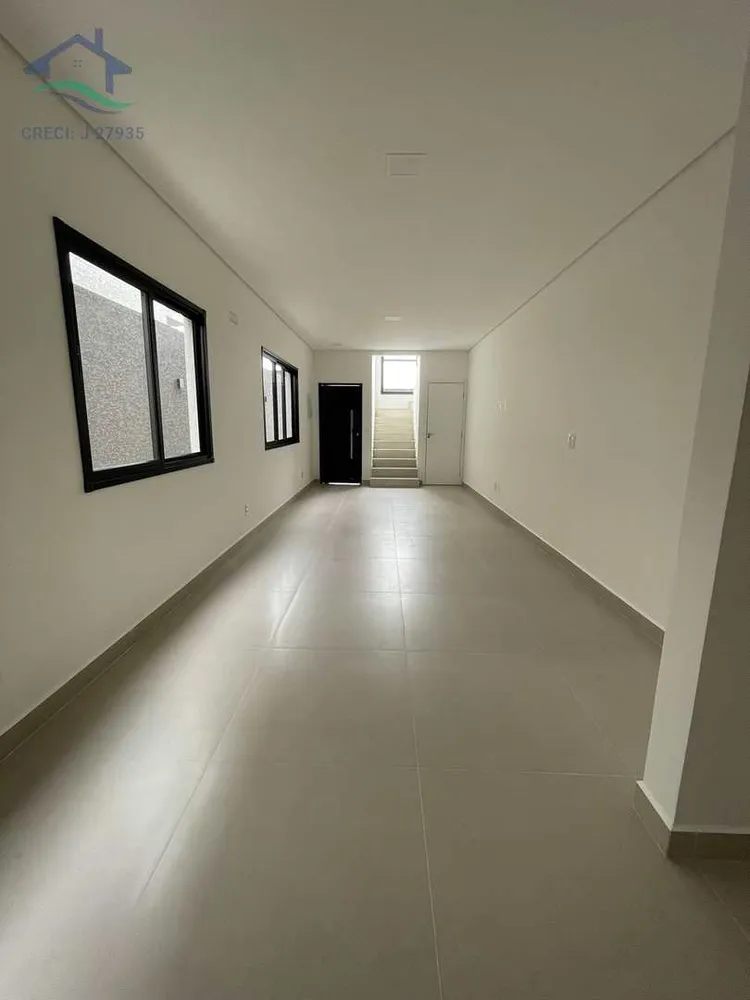 Casa, 3 quartos, 105 m² - Foto 2