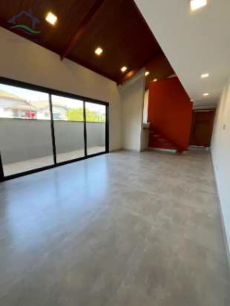 Casa, 3 quartos, 219 m² - Foto 4