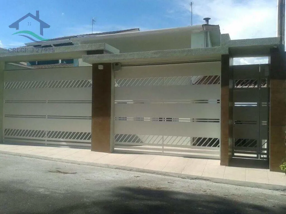 Casa, 4 quartos, 320 m² - Foto 1