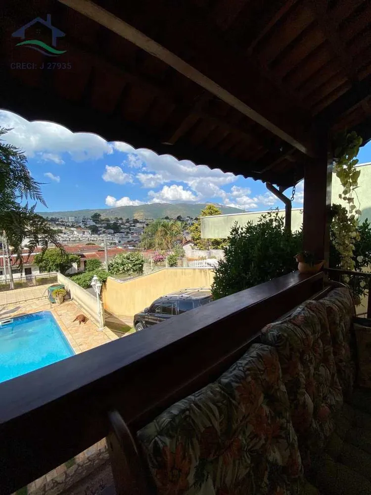Casa, 4 quartos, 220 m² - Foto 13