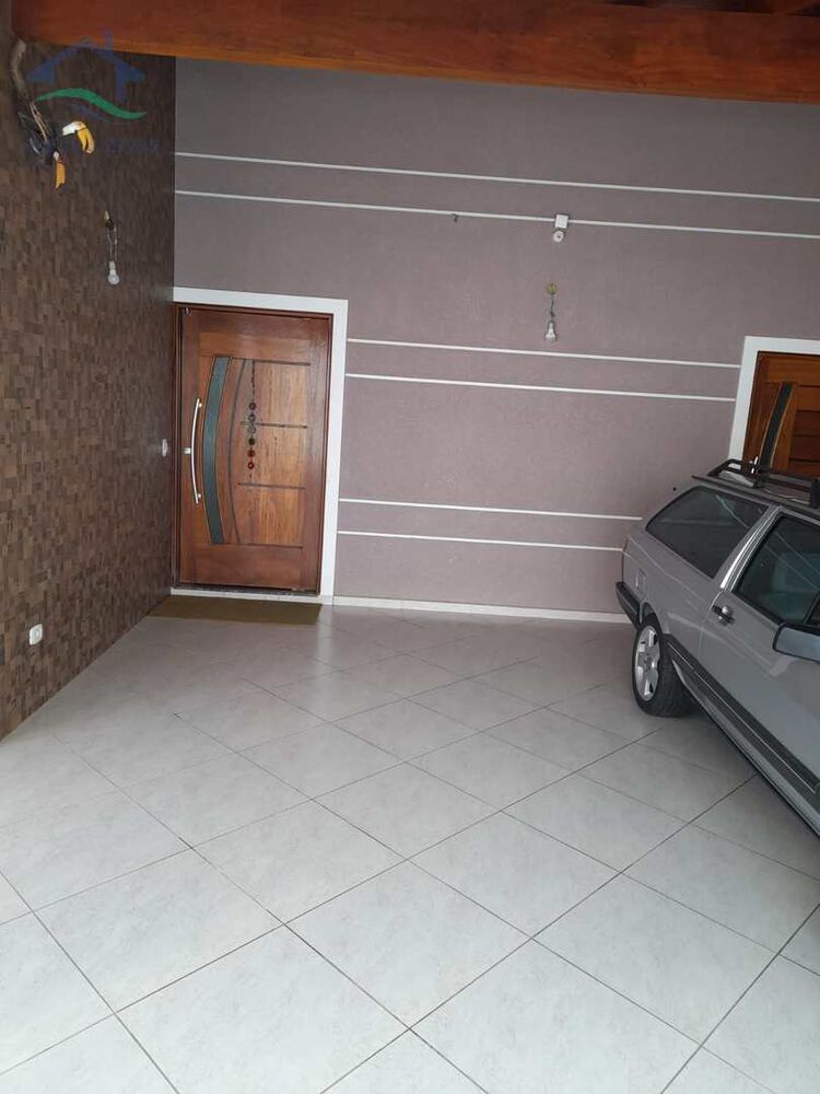 Casa à venda com 4 quartos, 200m² - Foto 11
