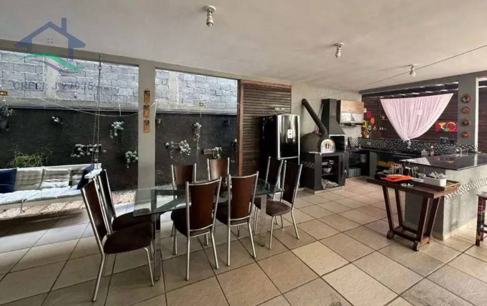 Casa, 3 quartos, 249 m² - Foto 16