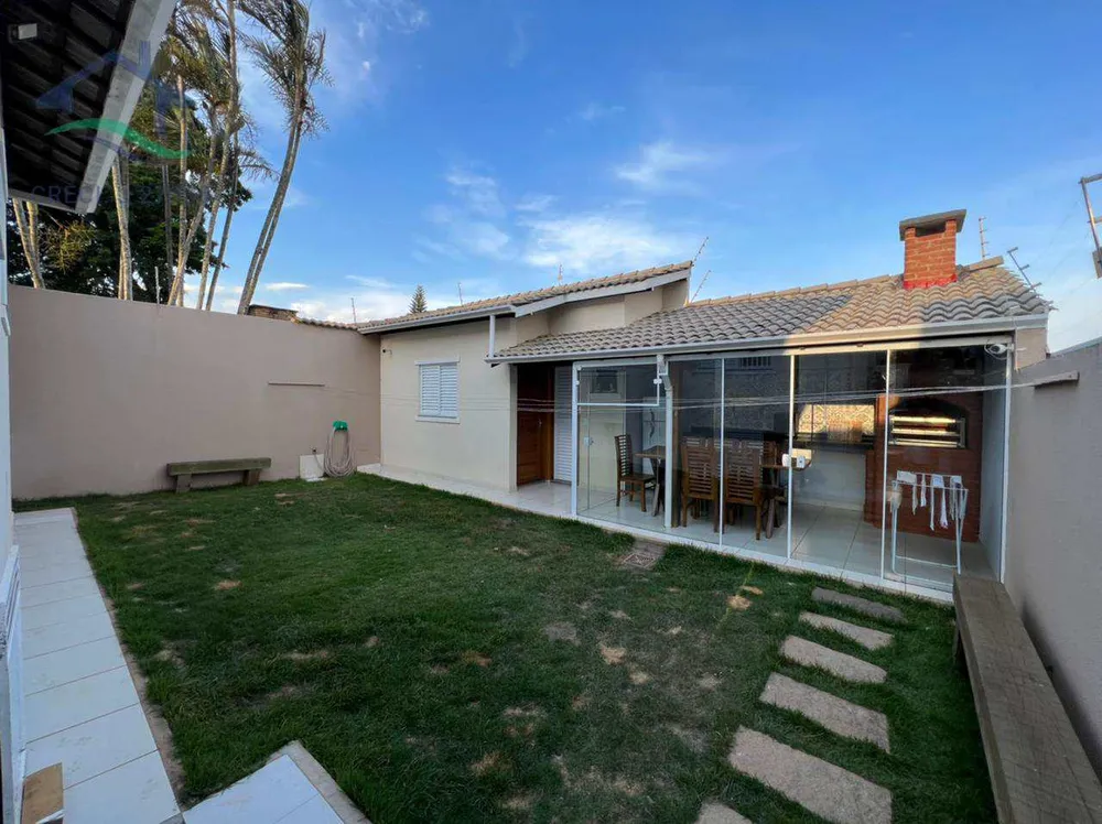 Casa, 3 quartos, 180 m² - Foto 1