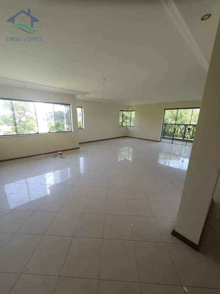 Casa à venda com 4 quartos, 580m² - Foto 4