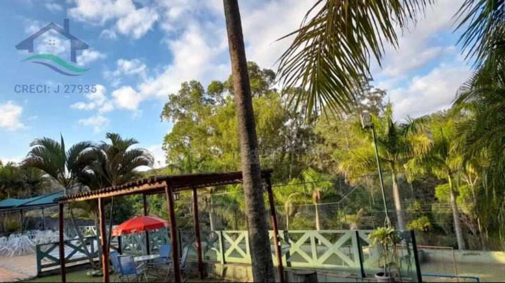 Casa de Condomínio à venda com 7 quartos, 600m² - Foto 2
