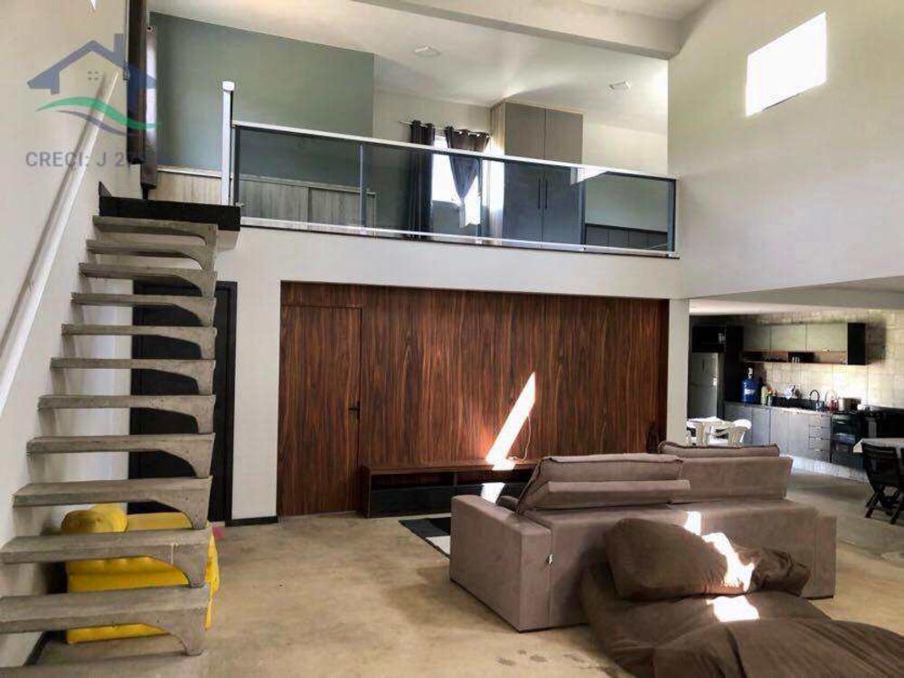Chácara à venda com 3 quartos, 280m² - Foto 1