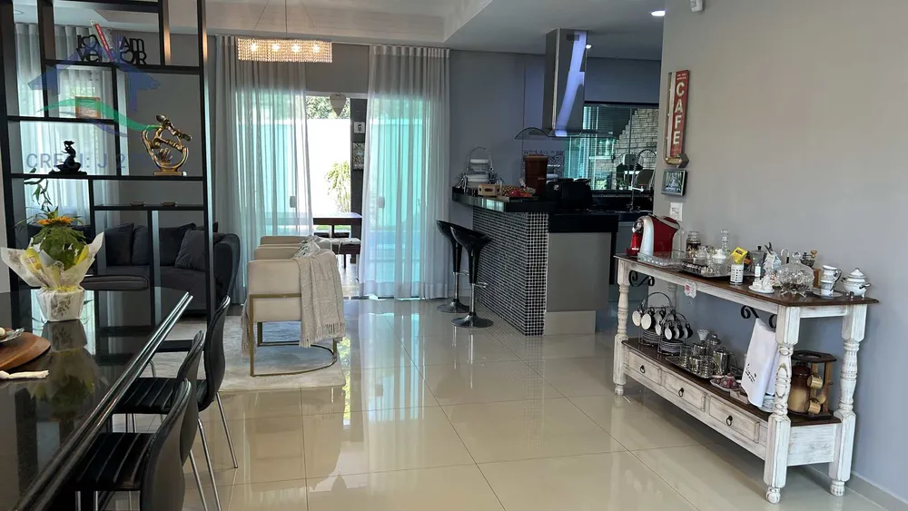 Casa, 4 quartos, 268 m² - Foto 3