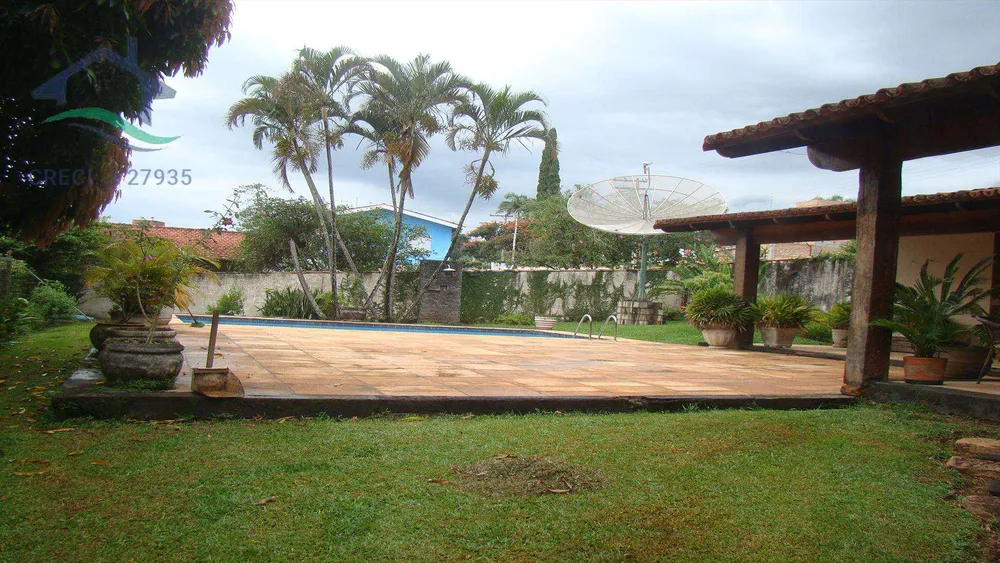 Casa, 4 quartos, 600 m² - Foto 1