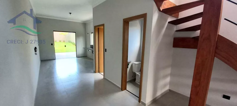 Casa à venda com 3 quartos, 122m² - Foto 3