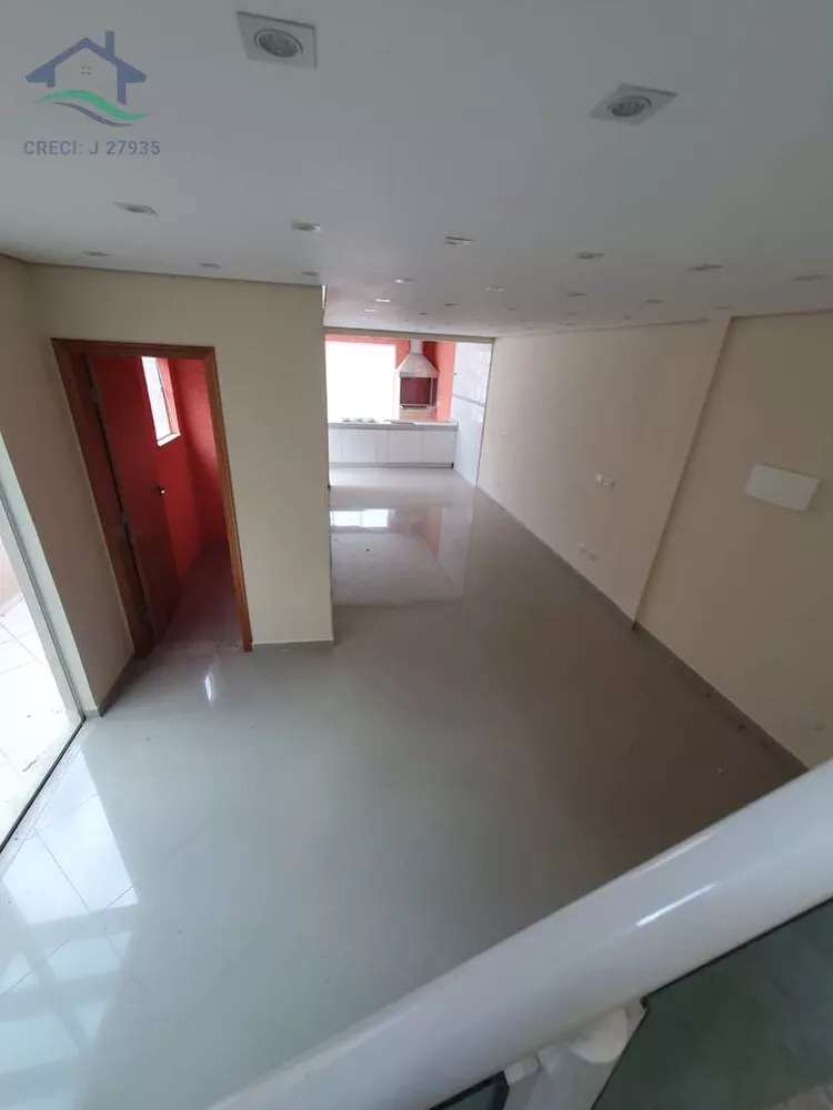 Casa à venda com 2 quartos, 180m² - Foto 3