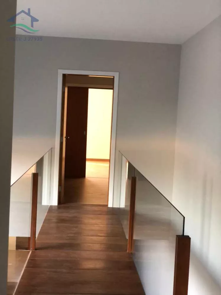 Casa à venda com 2 quartos, 166m² - Foto 7