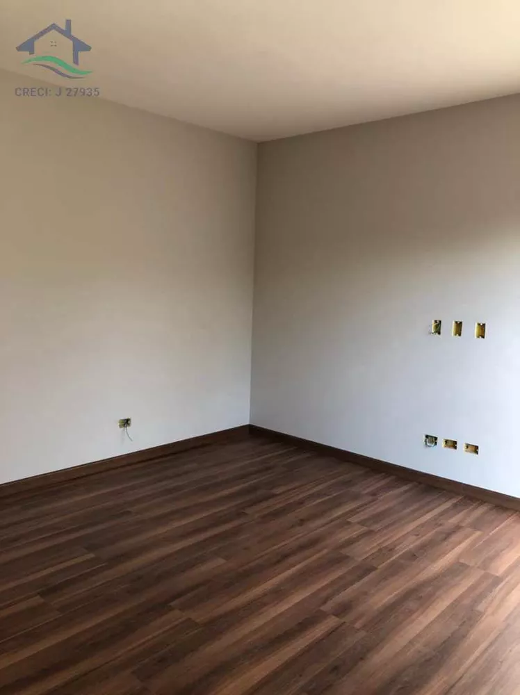 Casa à venda com 2 quartos, 166m² - Foto 8