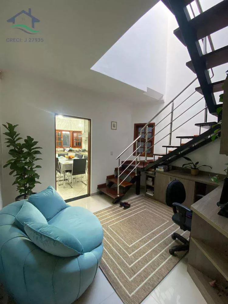 Casa à venda com 4 quartos, 165m² - Foto 6