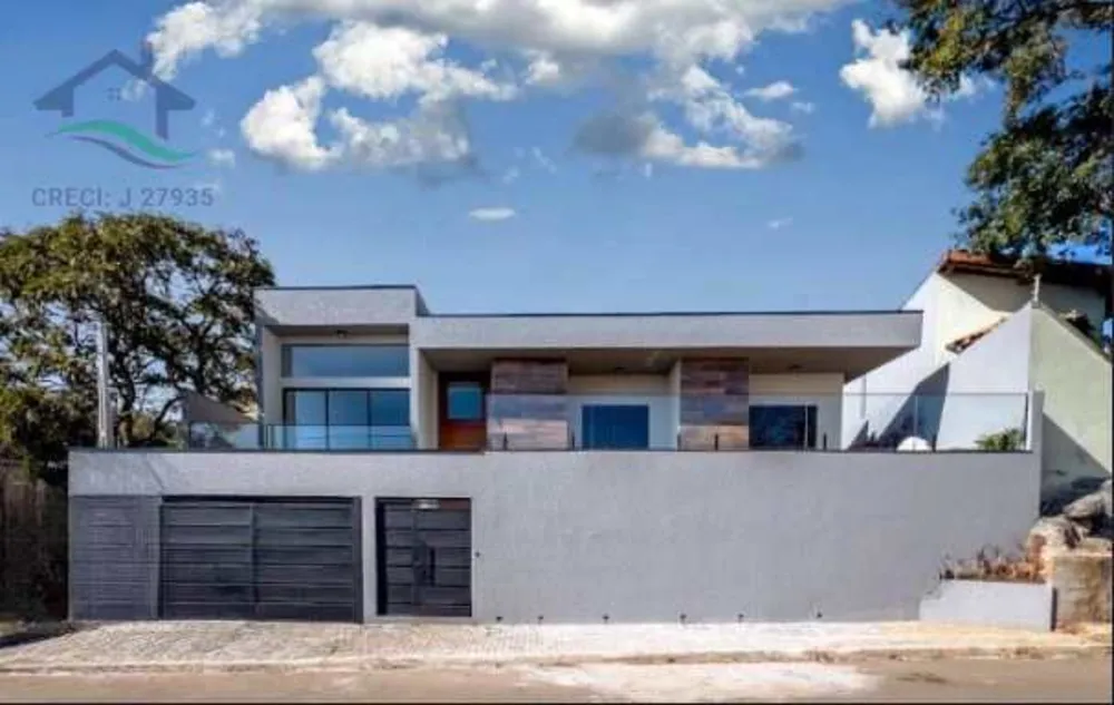 Casa, 3 quartos, 250 m² - Foto 1