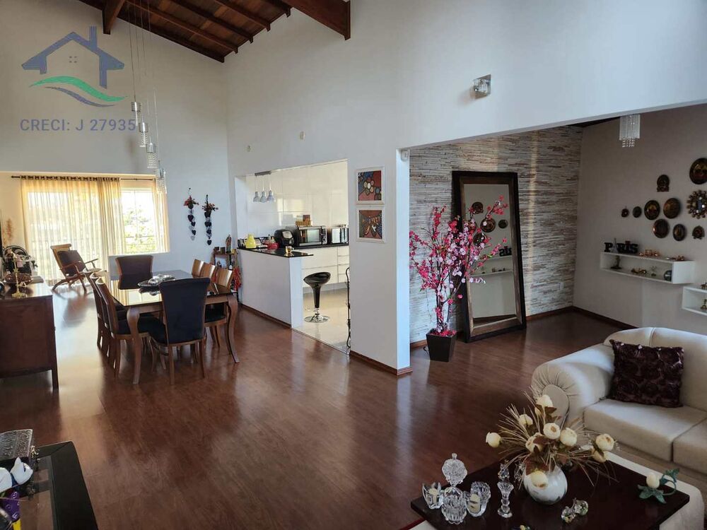 Casa, 3 quartos, 249 m² - Foto 3
