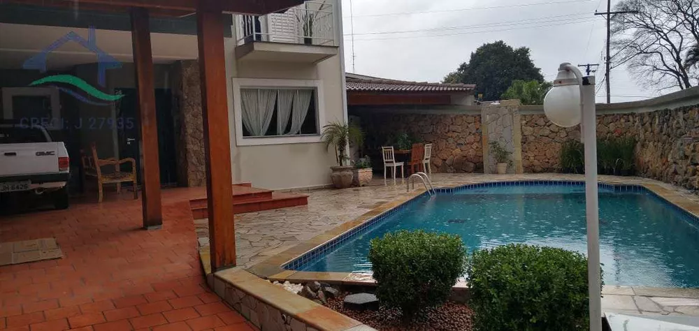 Sobrado à venda com 3 quartos, 290m² - Foto 1