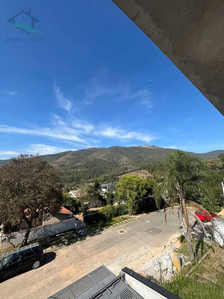 Casa, 3 quartos, 131 m² - Foto 1
