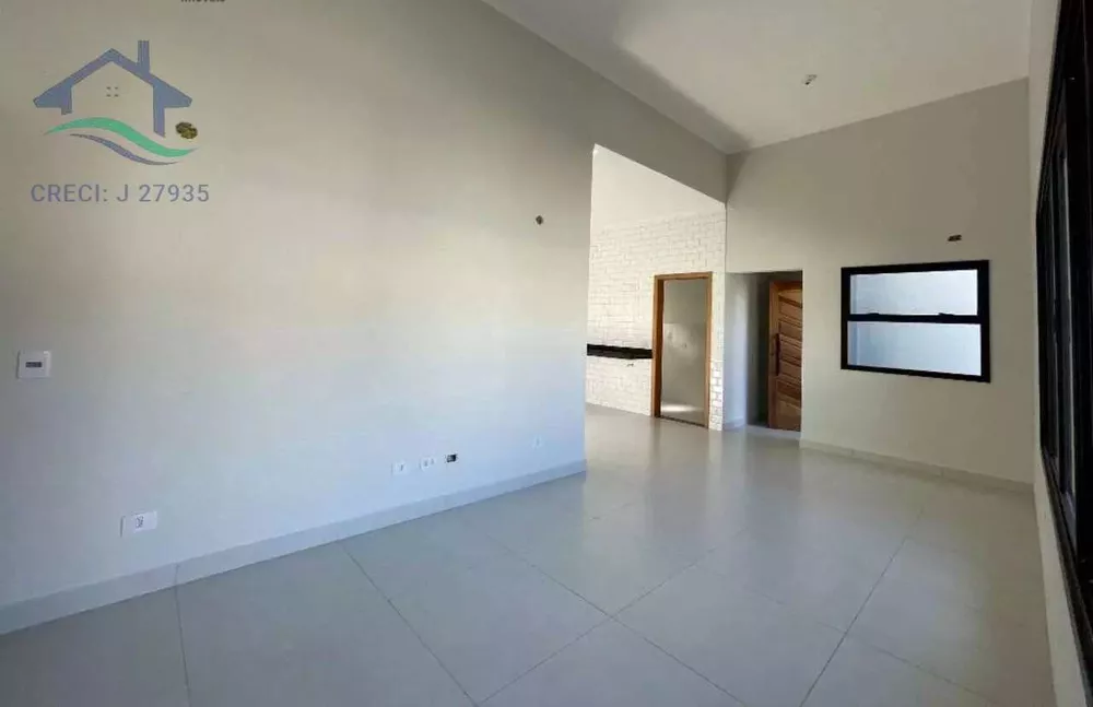 Casa à venda com 3 quartos, 95m² - Foto 3