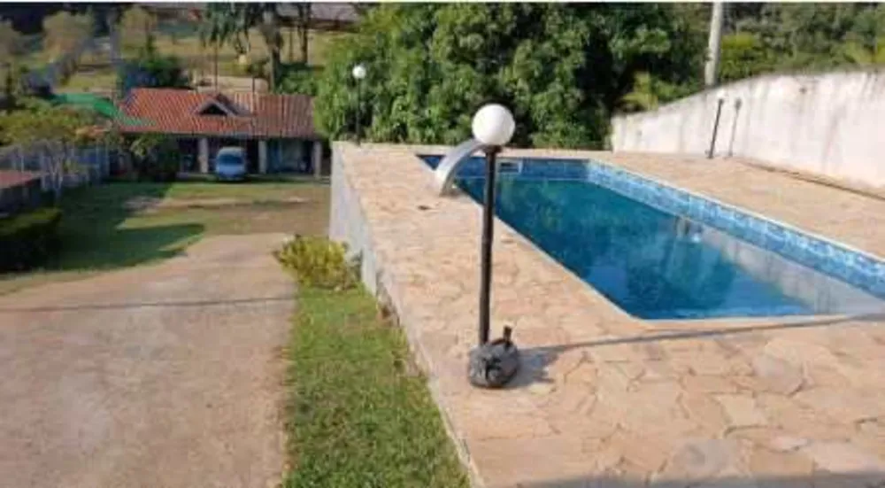Chácara, 2 quartos, 810 m² - Foto 2