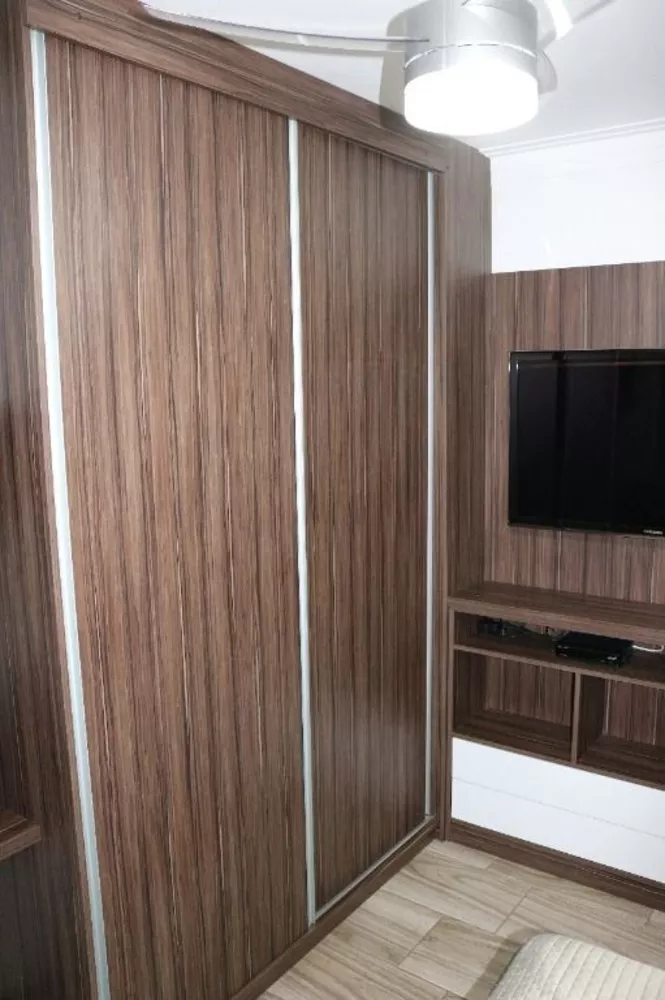 Apartamento à venda com 3 quartos, 127m² - Foto 3