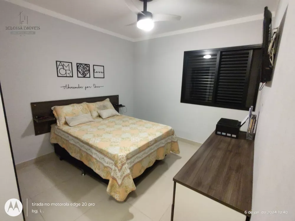 Casa à venda com 3 quartos, 150m² - Foto 2