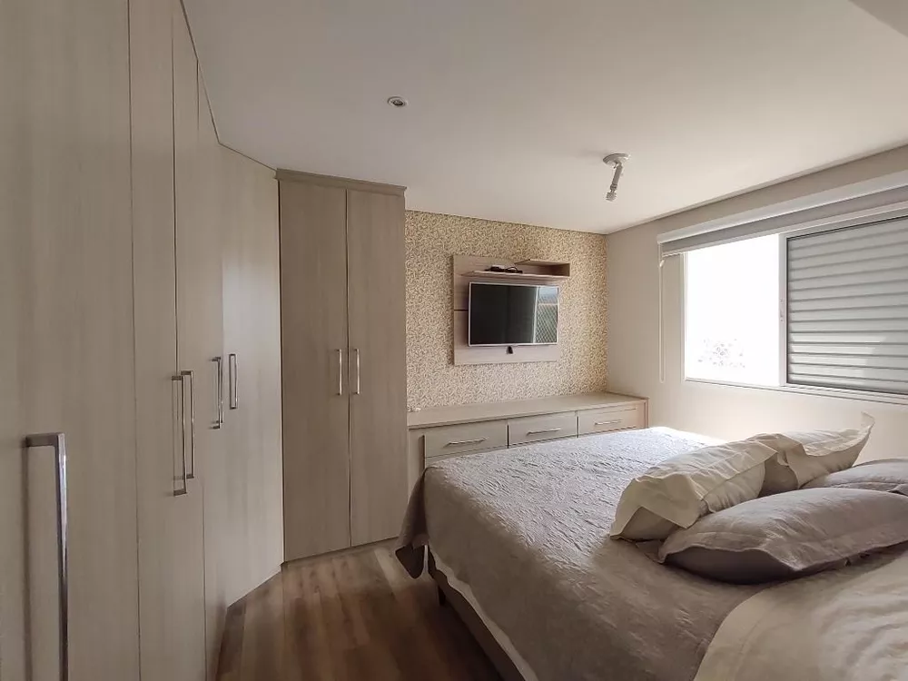 Apartamento à venda com 4 quartos, 131m² - Foto 10