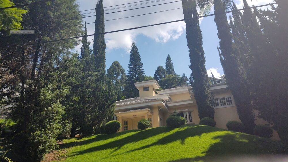 Casa à venda com 3 quartos, 1400m² - Foto 4