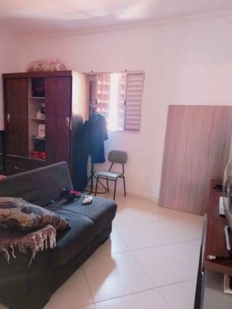 Casa à venda com 3 quartos, 150m² - Foto 4