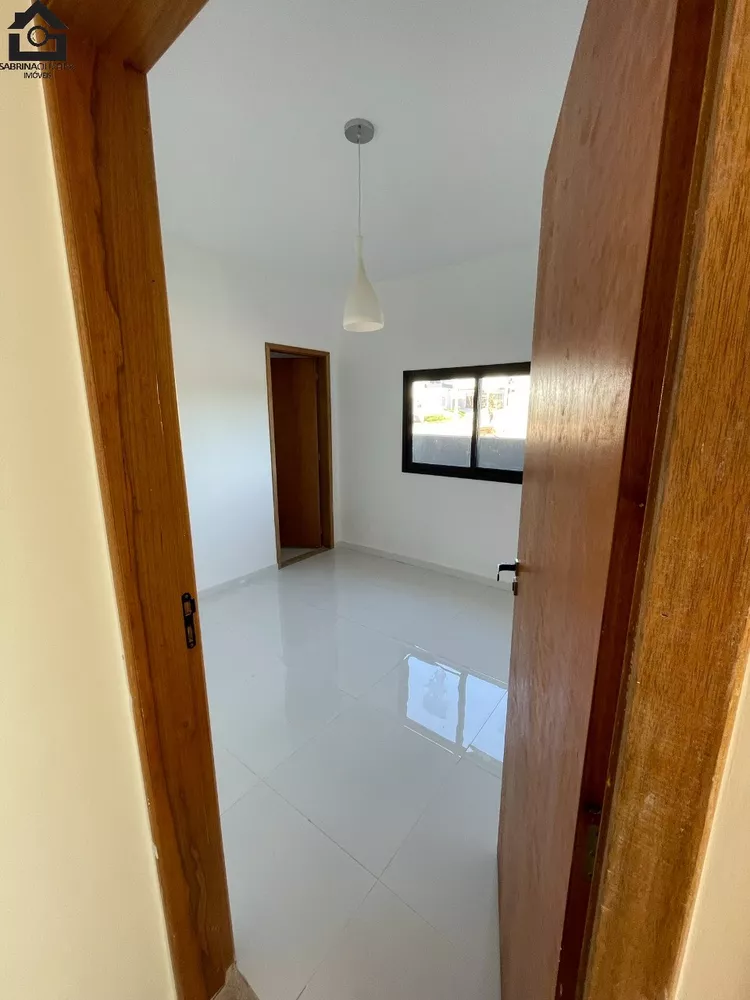 Casa à venda com 3 quartos, 168m² - Foto 9