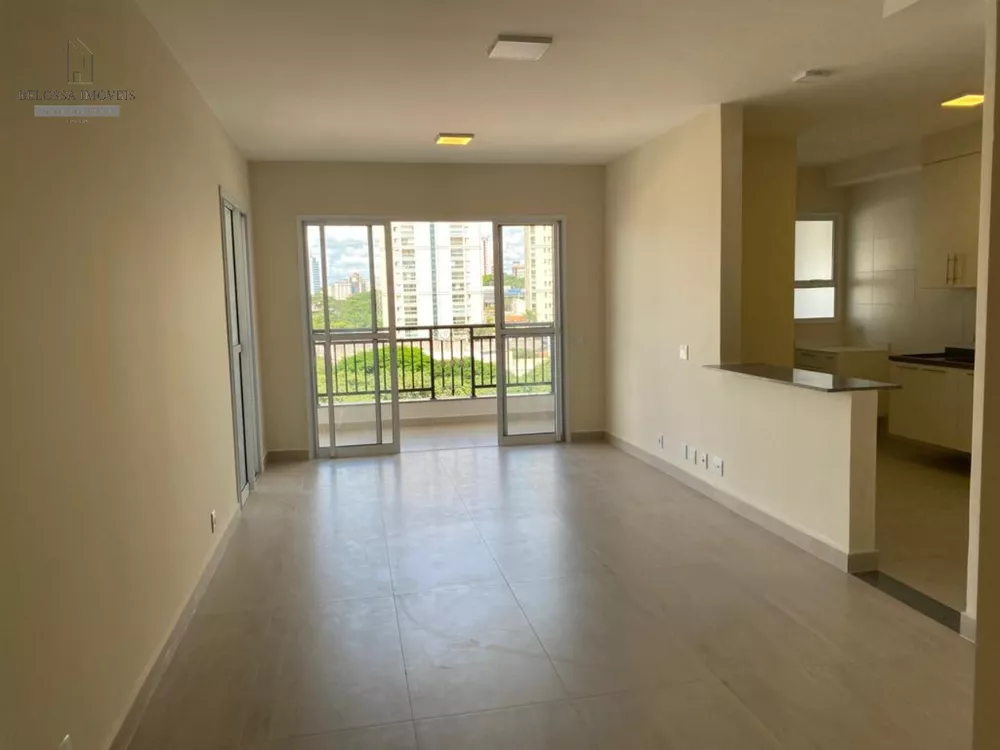 Apartamento à venda com 3 quartos, 130m² - Foto 1