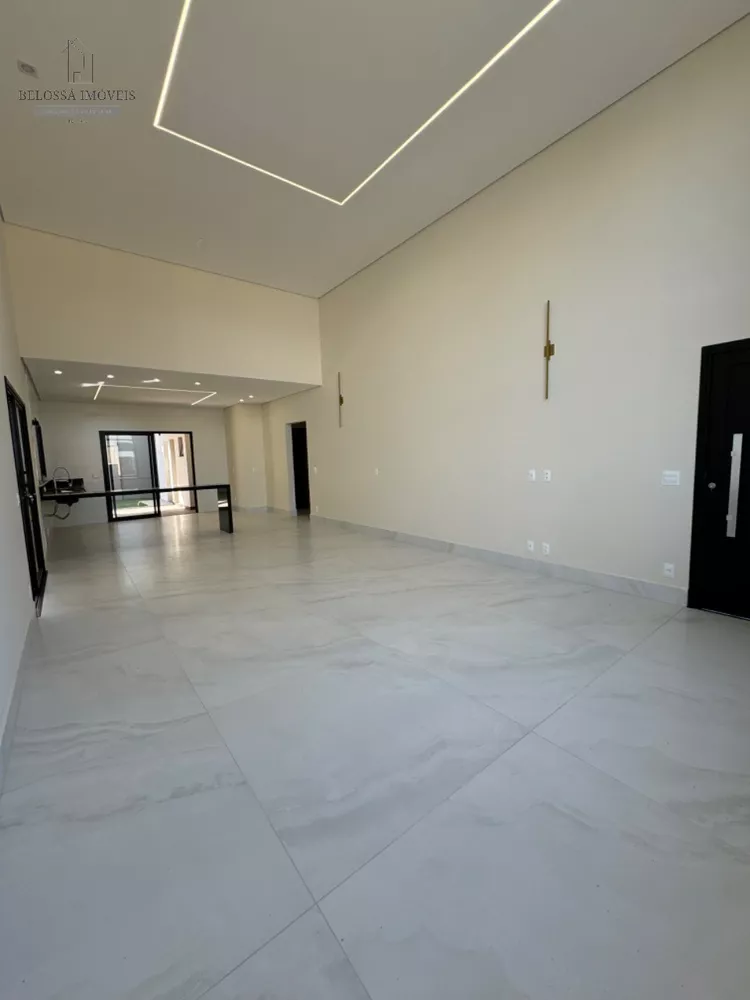 Casa à venda com 3 quartos, 150m² - Foto 3