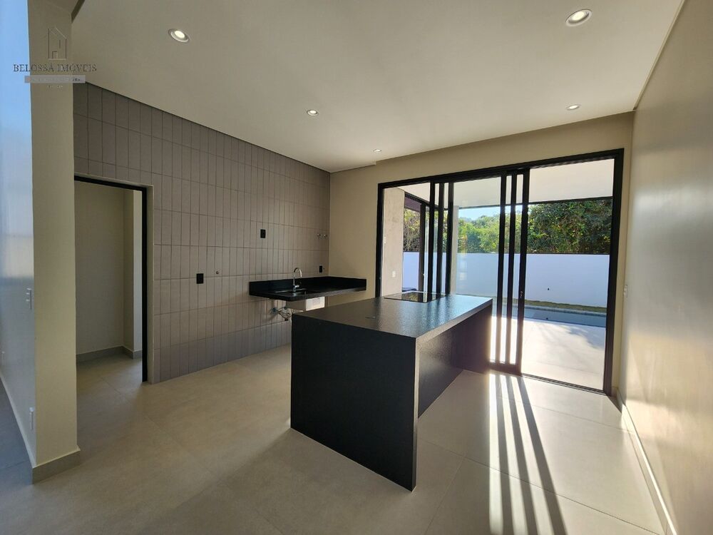 Casa à venda com 3 quartos, 471m² - Foto 11