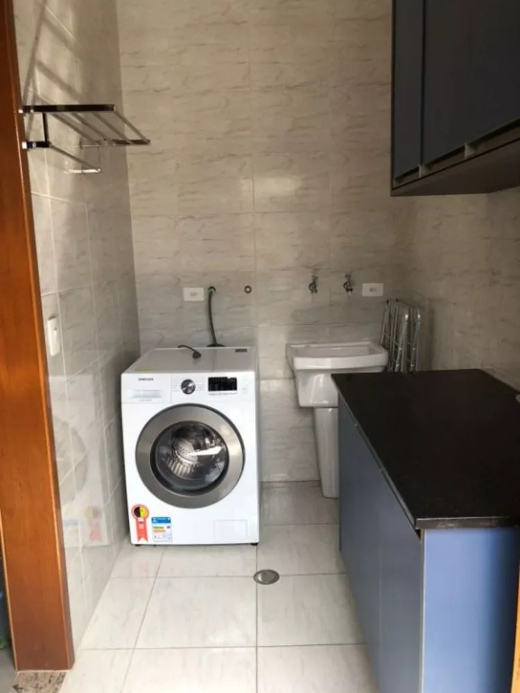 Casa à venda com 3 quartos, 250m² - Foto 7