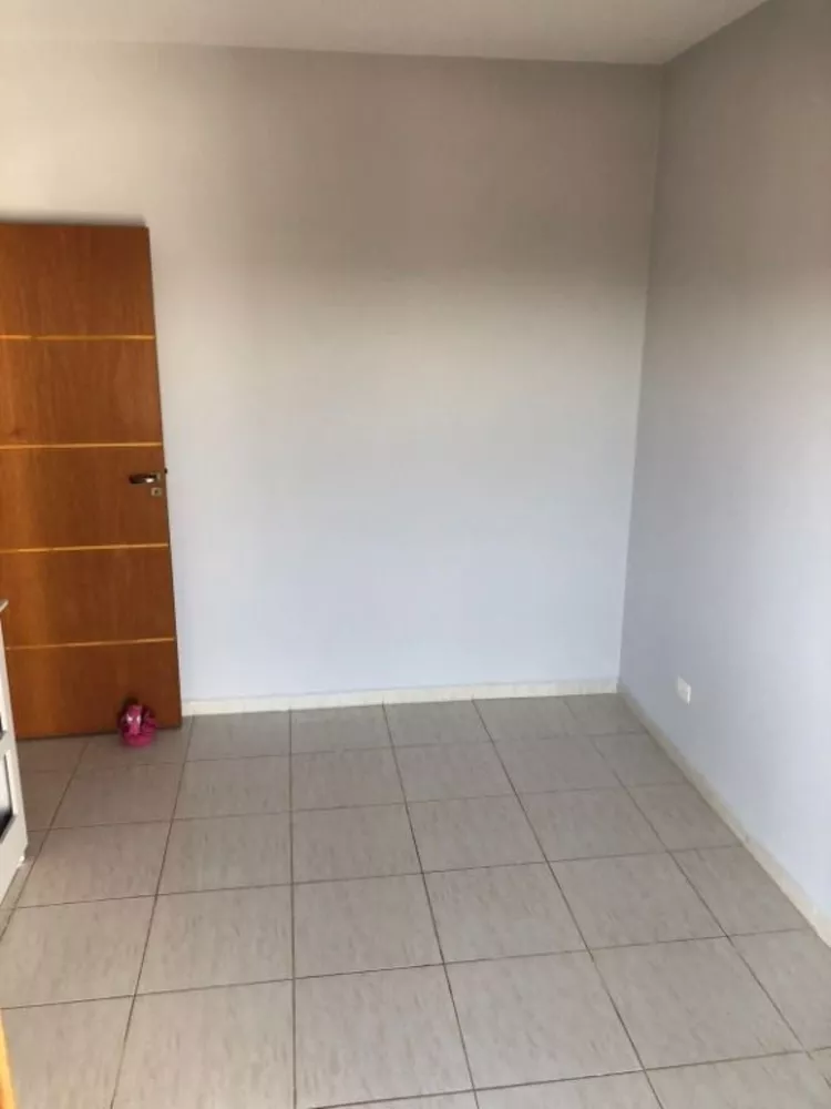 Casa à venda com 3 quartos, 250m² - Foto 8