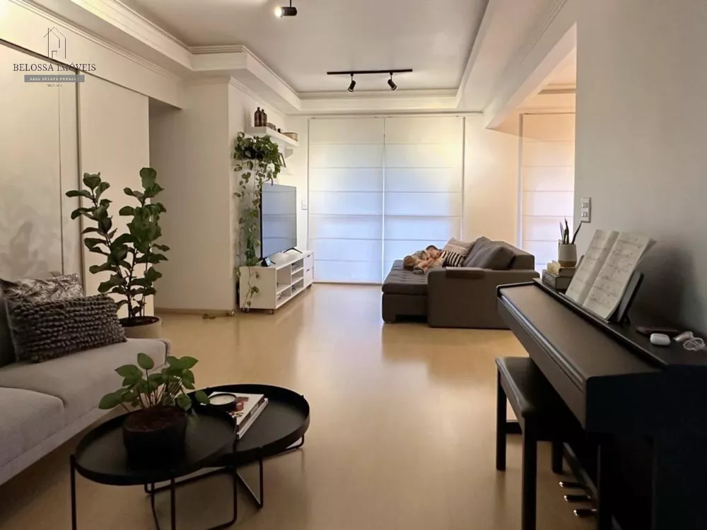 Apartamento à venda com 6 quartos, 142m² - Foto 2