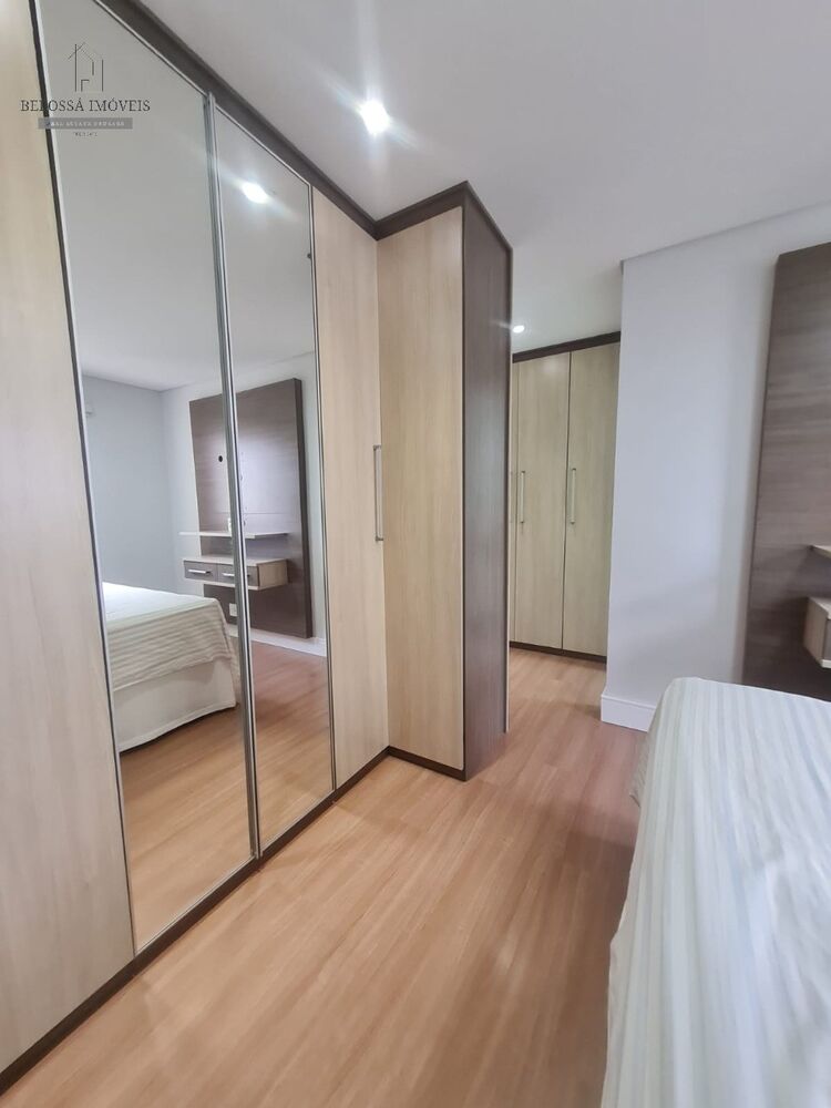 Apartamento, 3 quartos, 131 m² - Foto 2