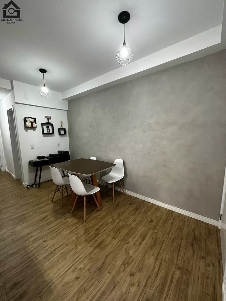 Apartamento à venda com 2 quartos, 58m² - Foto 2