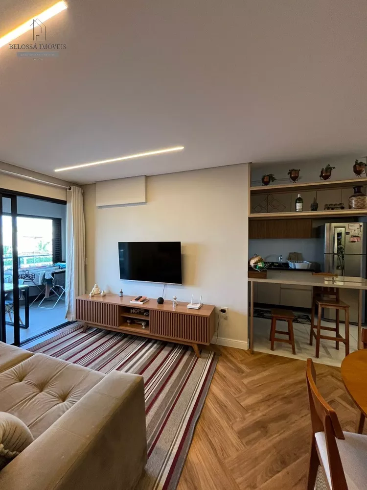 Apartamento para alugar com 3 quartos, 98m² - Foto 8