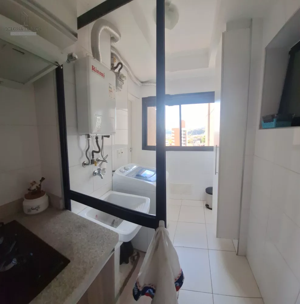 Apartamento à venda com 2 quartos, 77m² - Foto 8